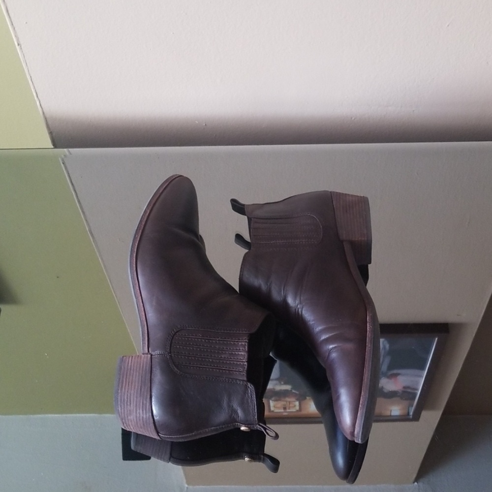 Michael Kors Shaw Flat Bootie - Picture 4 of 4